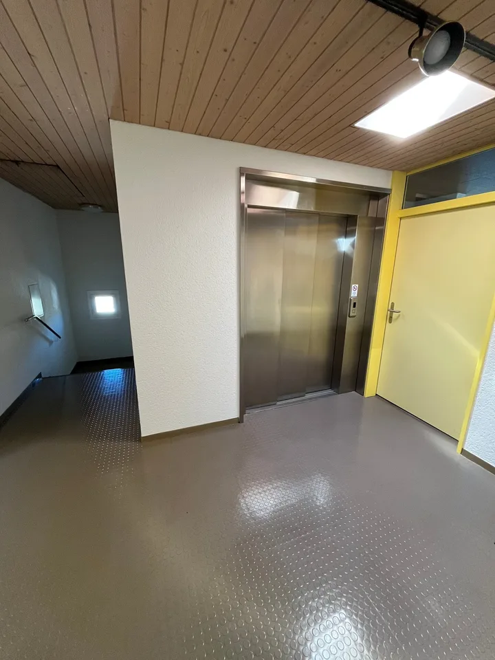 Ufficio individuale moderno in posizione ottimale a Baden-Dättwil – foto 4 di 5