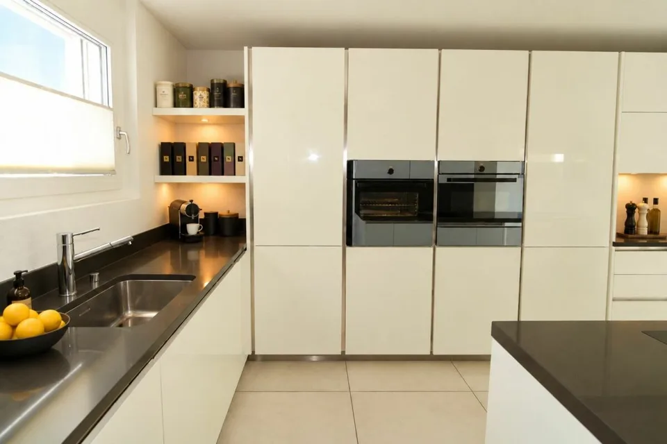 Detached, modern - Space to live – photo 11 of 21