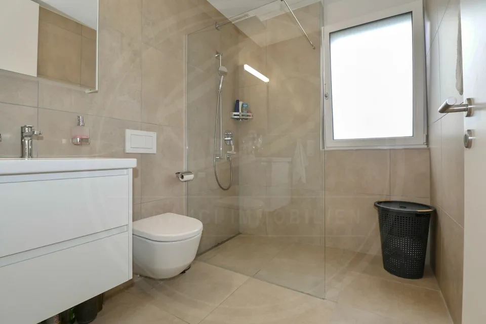 Maison familiale jumelée spacieuse avec beaucoup d'espace pour toute la famille à Birrhard – photo 10 sur 13