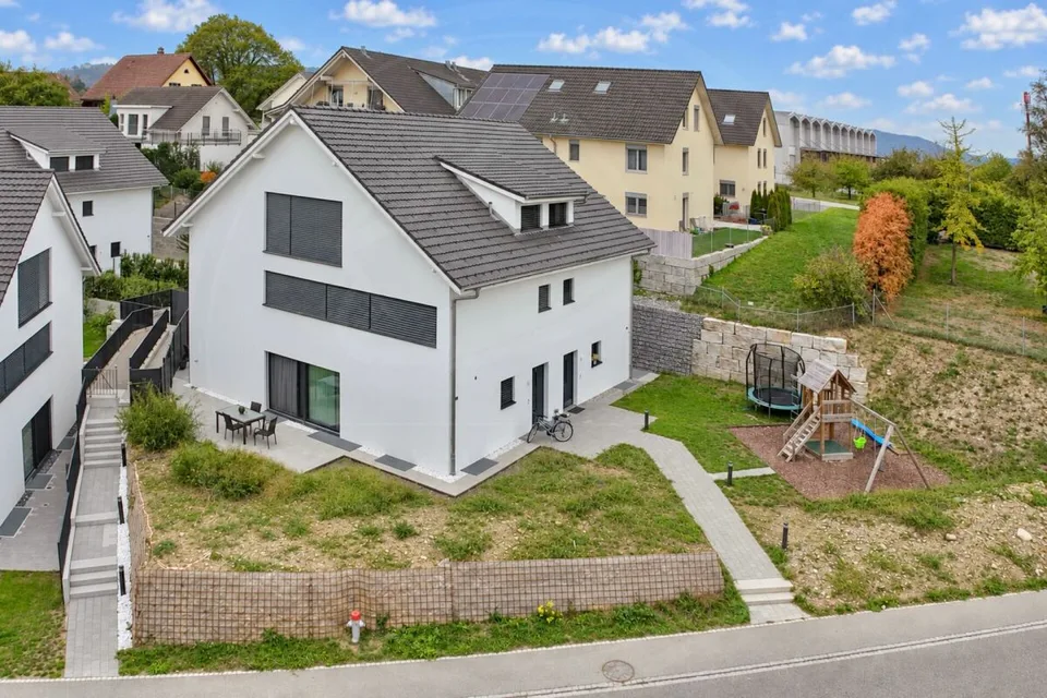 Maison familiale jumelée spacieuse avec beaucoup d'espace pour toute la famille à Birrhard – photo 12 sur 13