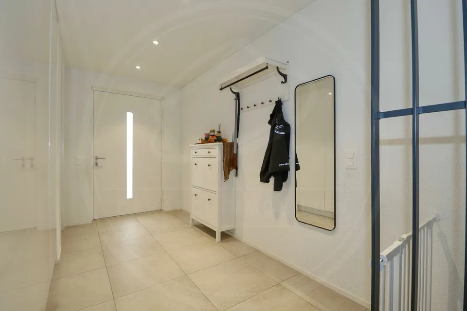 Maison familiale jumelée spacieuse avec beaucoup d'espace pour toute la famille à Birrhard – photo 4 sur 13