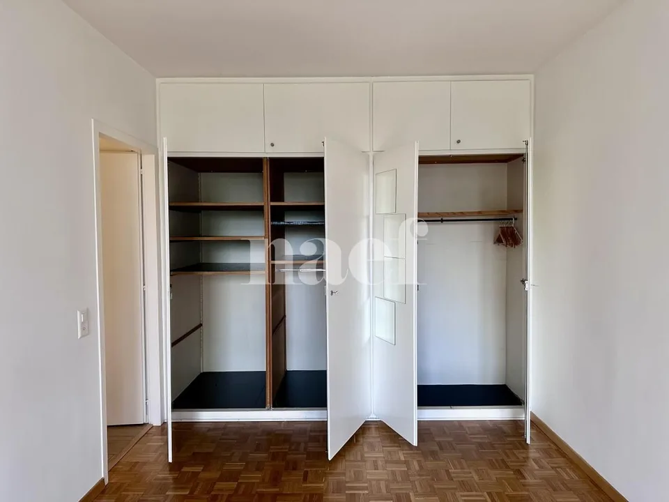 3 piece modern apartment with balcony in the heart of Champel – photo 8 of 10