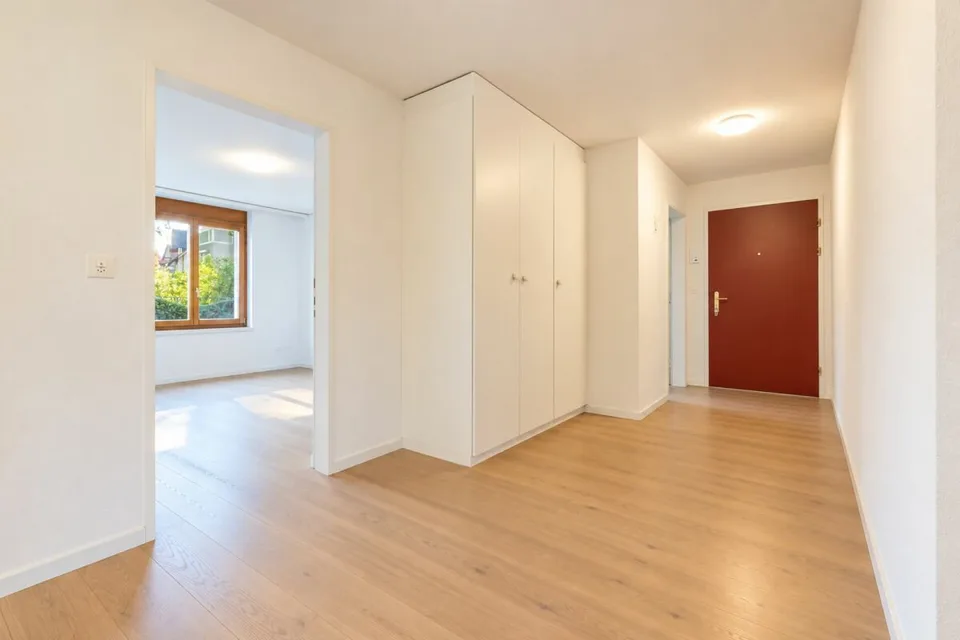 4.5-Zimmer-Gartenwohnung mit Weitsicht ins Grüne – Foto 8 von 18