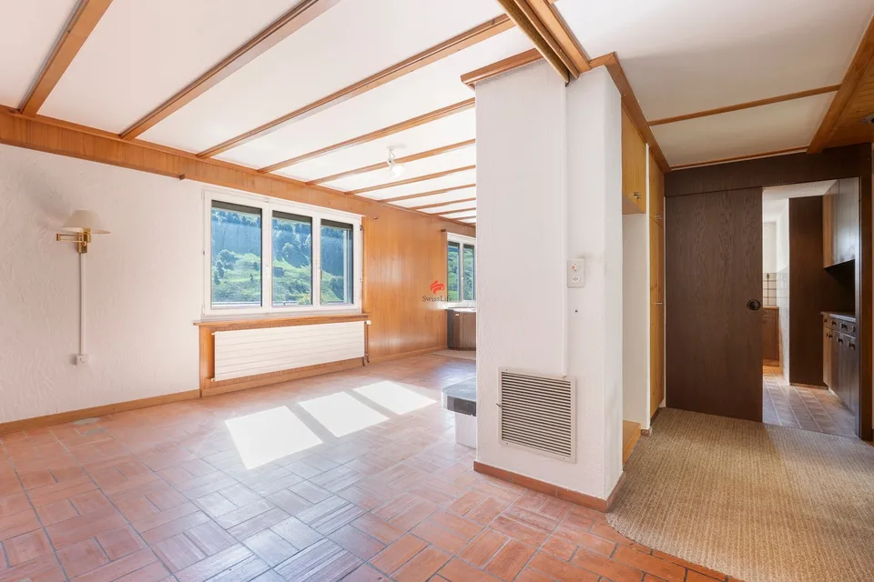 Casa indipendente con vista sulla montagna e potenziale polivalente – foto 4 di 13