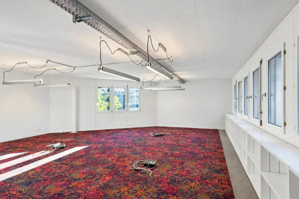 Space for Your Business Ideas – photo 9 of 15