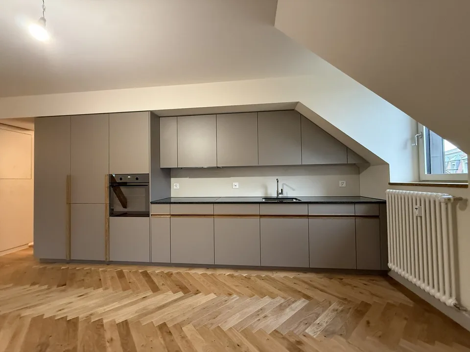 First rental after renovation – photo 2 of 6