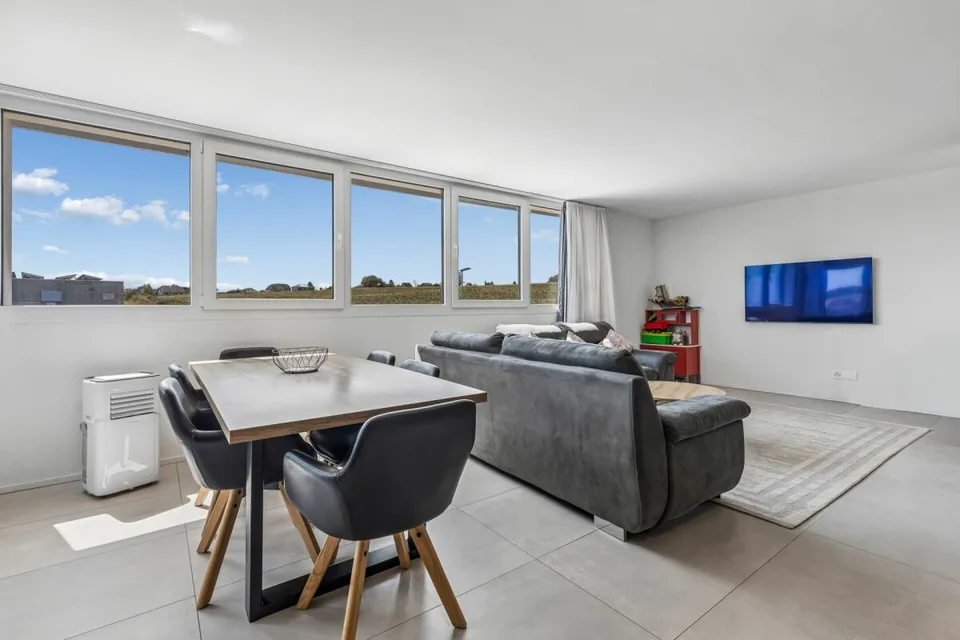 Proprietà residenziale e commerciale moderna con concetto di utilizzo polivalente – foto 2 di 17