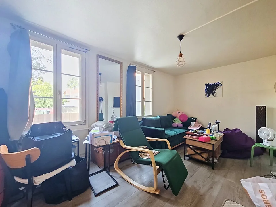 Edificio di rendita nel quartiere dei cigni – foto 3 di 12