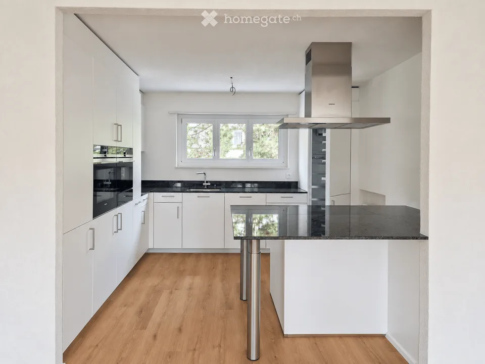 Renoviertes 4.5 Zimmer Doppeleinfamilienhaus mit Garten – Foto 6 von 23