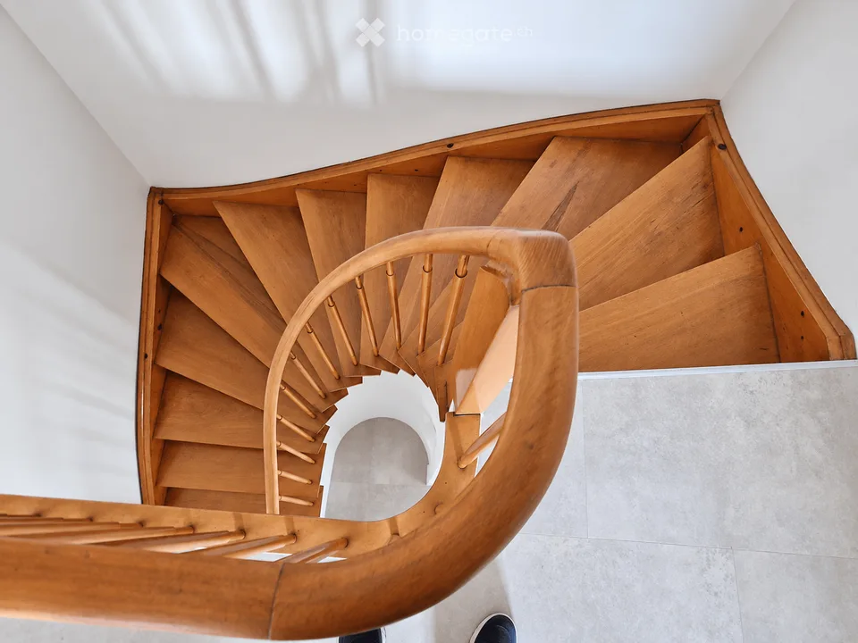 Renoviertes 4.5 Zimmer Doppeleinfamilienhaus mit Garten – Foto 12 von 23