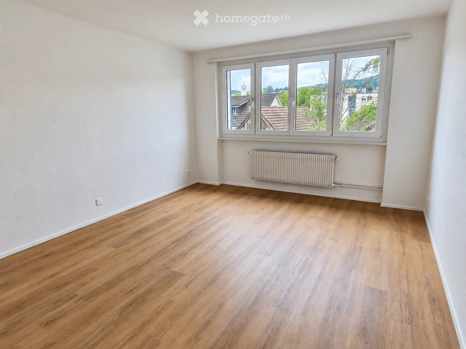 Renoviertes 4.5 Zimmer Doppeleinfamilienhaus mit Garten – Foto 13 von 23