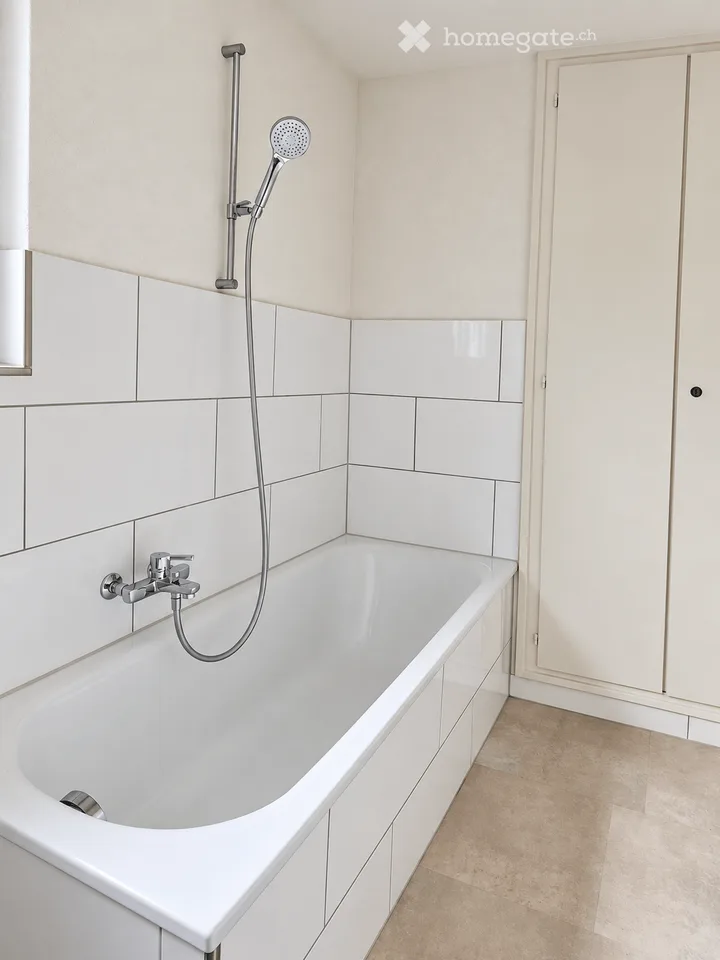 Renoviertes 4.5 Zimmer Doppeleinfamilienhaus mit Garten – Foto 17 von 23