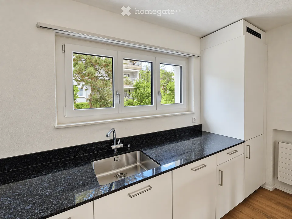 Renoviertes 4.5 Zimmer Doppeleinfamilienhaus mit Garten – Foto 5 von 23