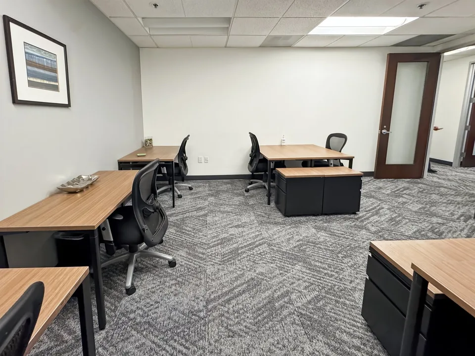 Espace de bureau privé pour 30 personnes à Regus Spoom Kriens – photo 3 sur 9