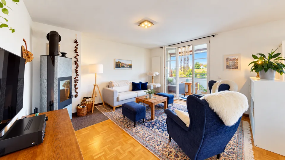 Appartamento di 3,5 locali direttamente sul Reno con vista da sogno – foto 4 di 12