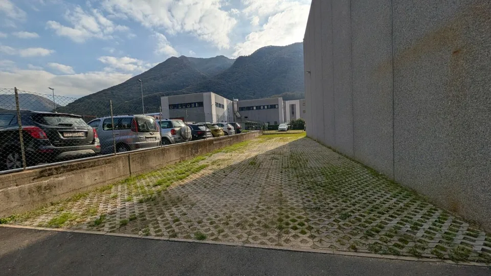 Deposito - magazzino a Mezzovico – foto 4 di 4