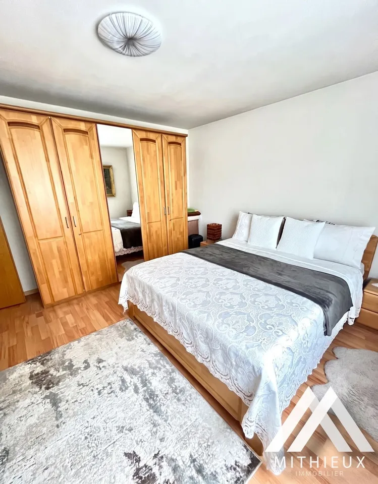 Beautiful 4.5 room apartment of 100 m² in the heart of Chamoson – photo 10 of 13