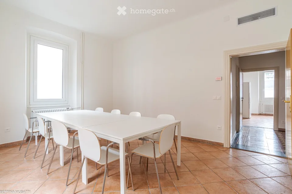 CHIASSO: GROSSES APPARTMENT MIT KLIMANLAGE – Foto 5 von 5