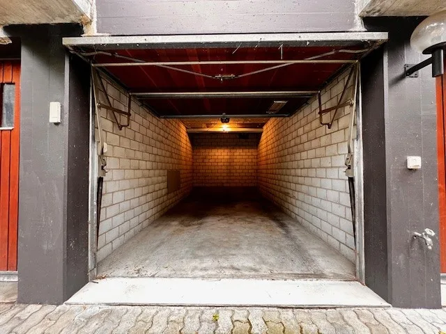Ampio e tranquillo appartamento di 5 locali con garage in una posizione esclusiva su Bruderholz – foto 19 di 26