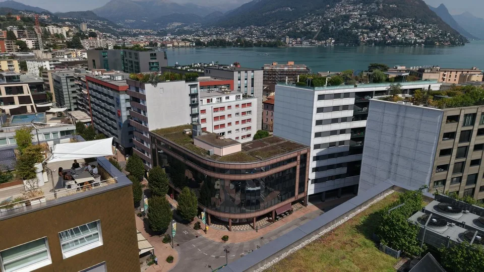Espace administratif/commercial, Paradiso – photo 10 sur 12