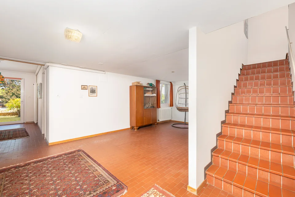 Stilvoll wohnen in einem Terrassenhaus mit eigenem Garten – foto 11 di 13