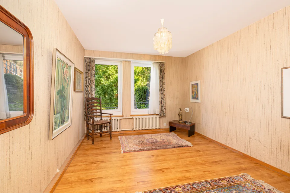 Stilvoll wohnen in einem Terrassenhaus mit eigenem Garten – foto 10 di 13