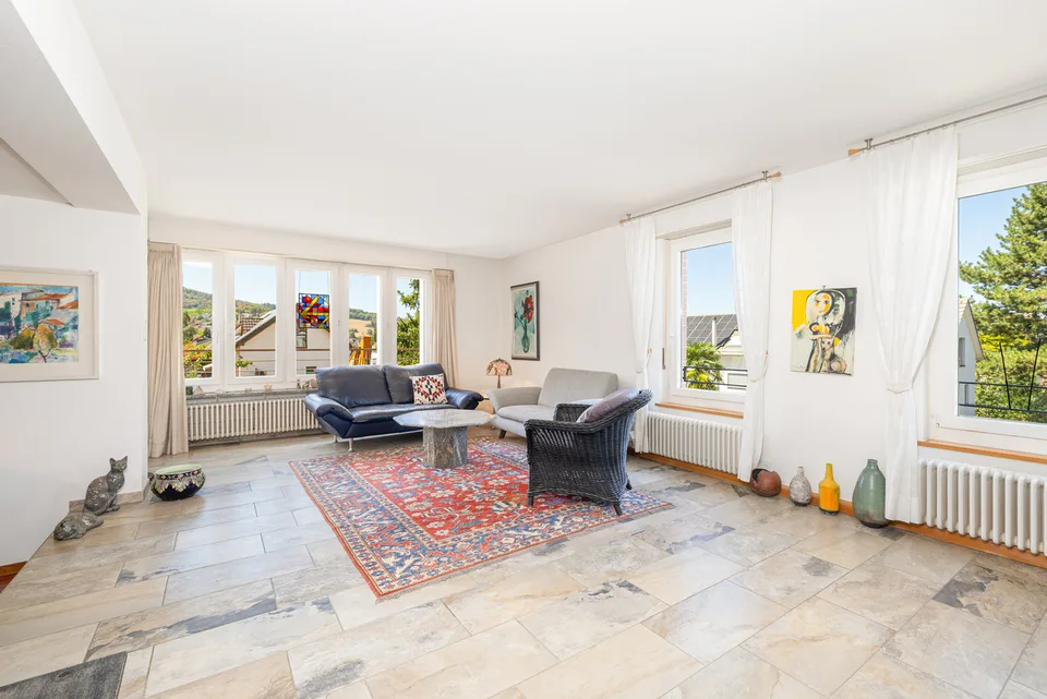 Stilvoll wohnen in einem Terrassenhaus mit eigenem Garten – foto 4 di 13