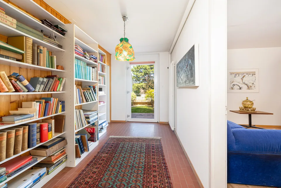 Stilvoll wohnen in einem Terrassenhaus mit eigenem Garten – foto 12 di 13