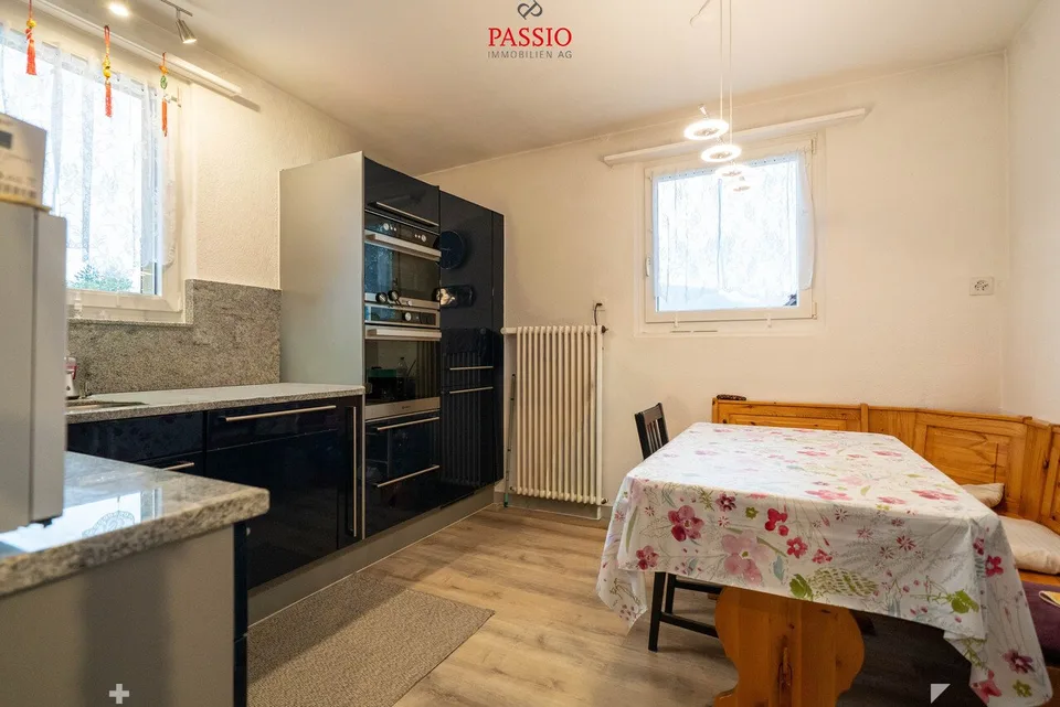 Casa multifamiliare versatile con potenziale a Biel/Bienne – foto 6 di 13