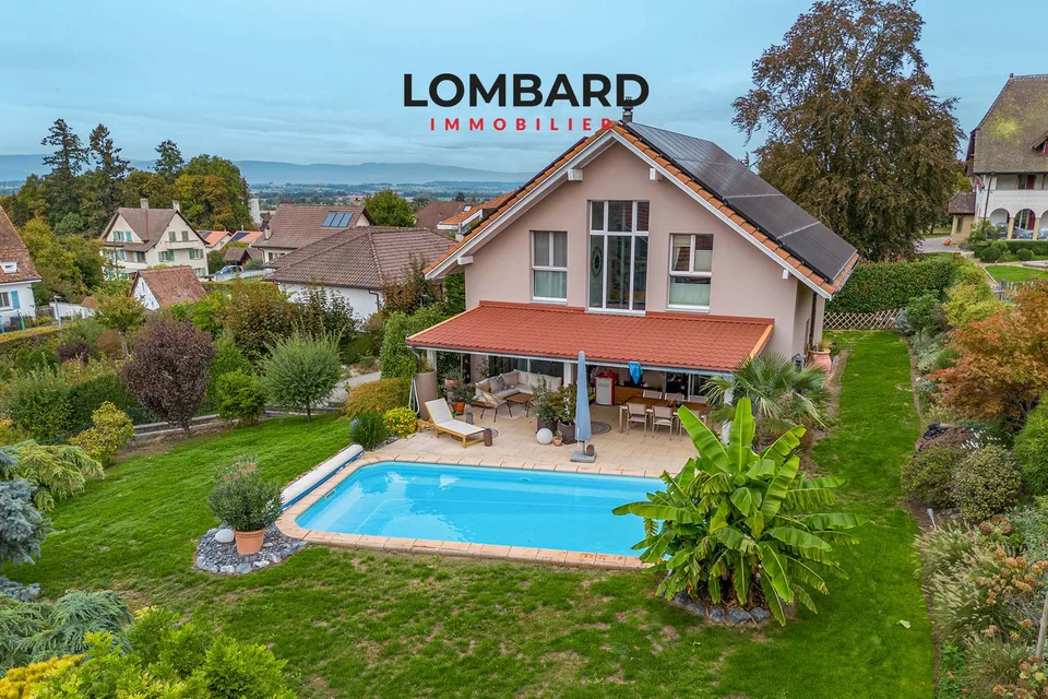 Bellissima villa individuale con piscina – foto 13 di 13