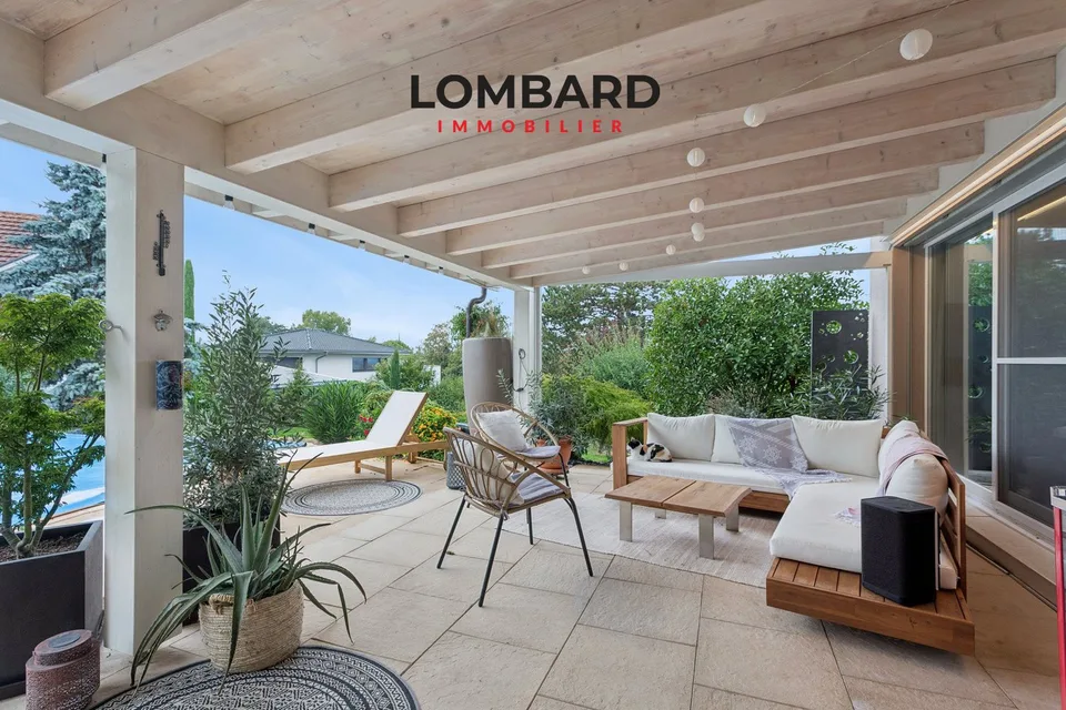 Bellissima villa individuale con piscina – foto 2 di 13