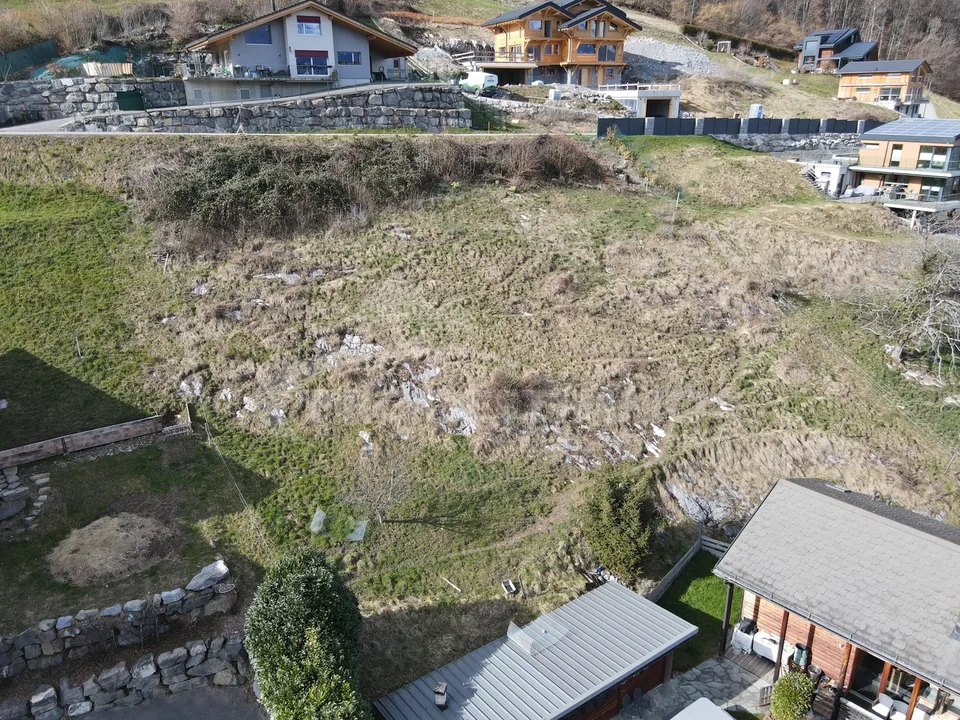 TERRAIN À BÂTIR - CALME, ENSOLEILLÉ ET VUE SUR LES DENTS DU MIDI – photo 4 sur 11