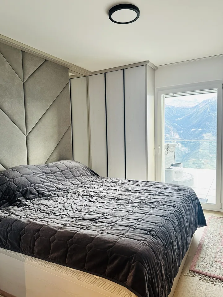 Splendid new 4.5-room attic apartment – photo 7 of 13