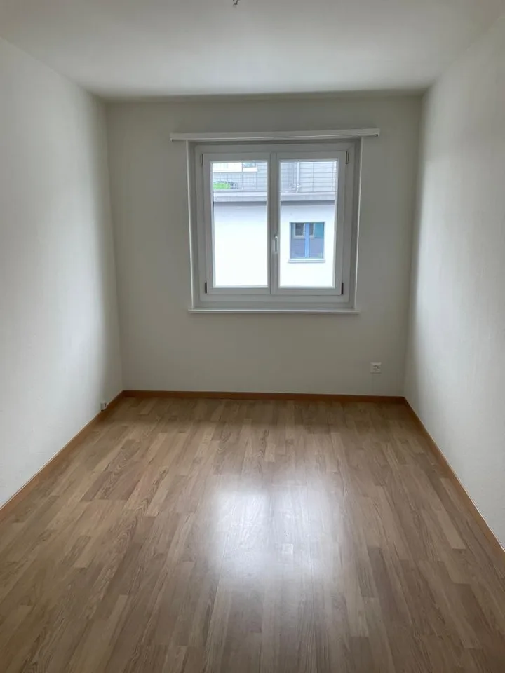 Cozy apartment on a quiet neighborhood street – photo 5 of 6