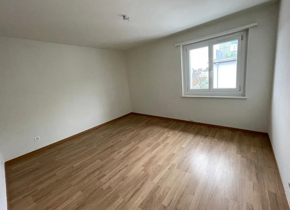 Cozy apartment on a quiet neighborhood street – photo 4 of 6