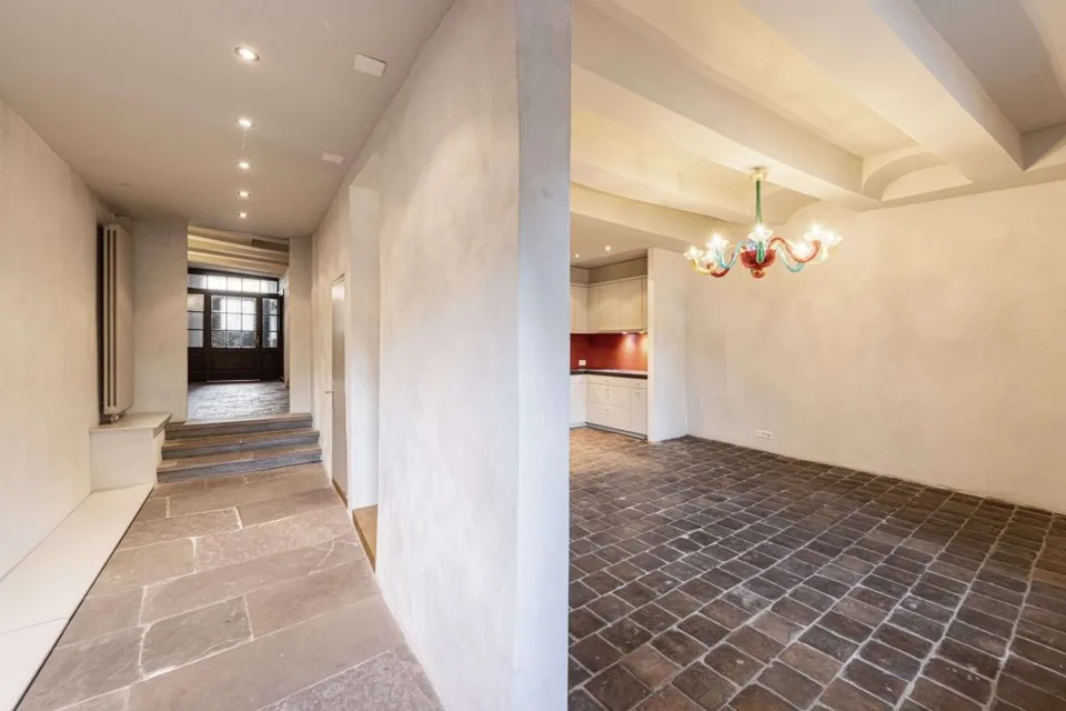Appartement de luxe du vieux quartier avec espace de jardin à un emplacement exclusif – photo 7 sur 12