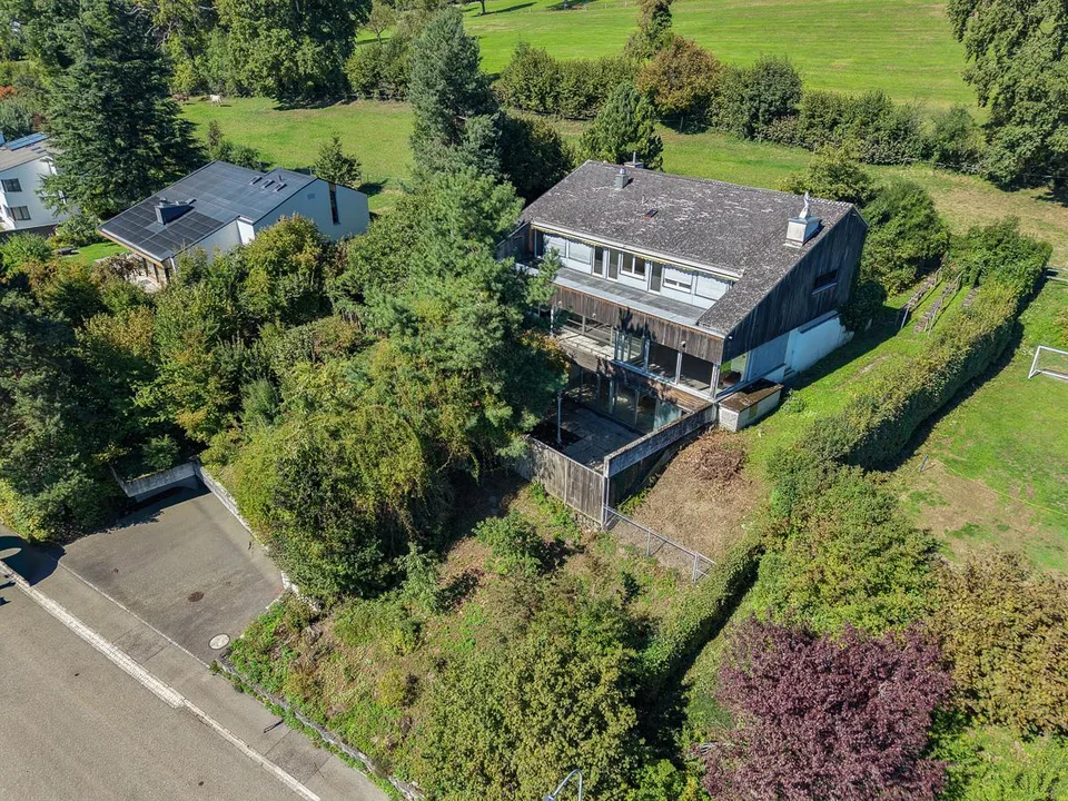Oggetto di ristrutturazione: grande casa unifamiliare in posizione ottimale – foto 2 di 11