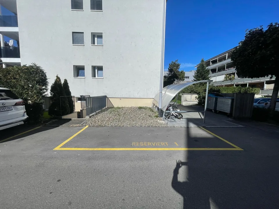 Top Modern 3.5 Room Apartment Centrally Located in Emmenbrücke – photo 18 of 21