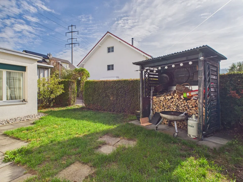Privater Garten, Gemütliche Veranda & Ruhige Lage in Familienfreund... – Foto 11 von 13