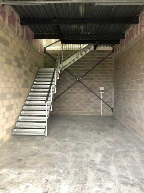 Local Commercial & Box de Garage pour Votre Entreprise avec Porte Sectionnelle XXL – photo 2 sur 14