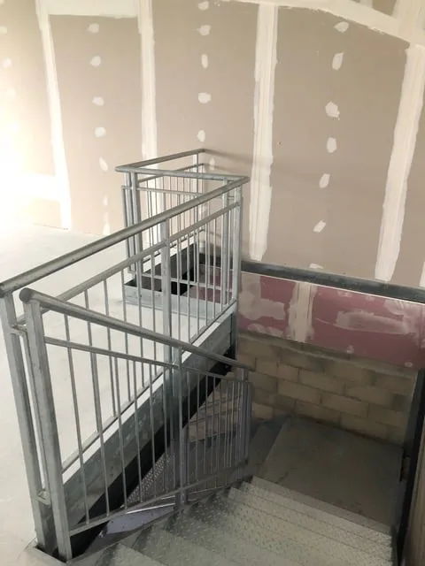 Local Commercial & Box de Garage pour Votre Entreprise avec Porte Sectionnelle XXL – photo 8 sur 14