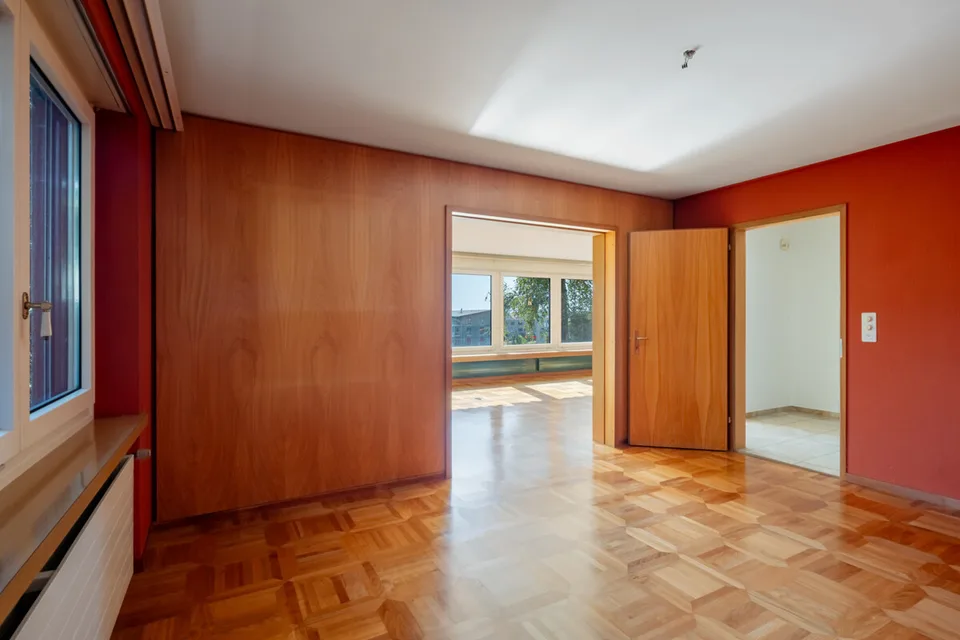 Single-family house in Pfäffikon ZH with potential – photo 4 of 7