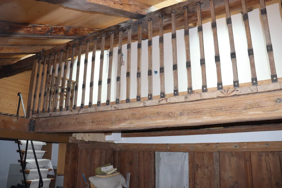 Casa bifamiliare affascinante nel cuore di Salgesch – foto 9 di 13
