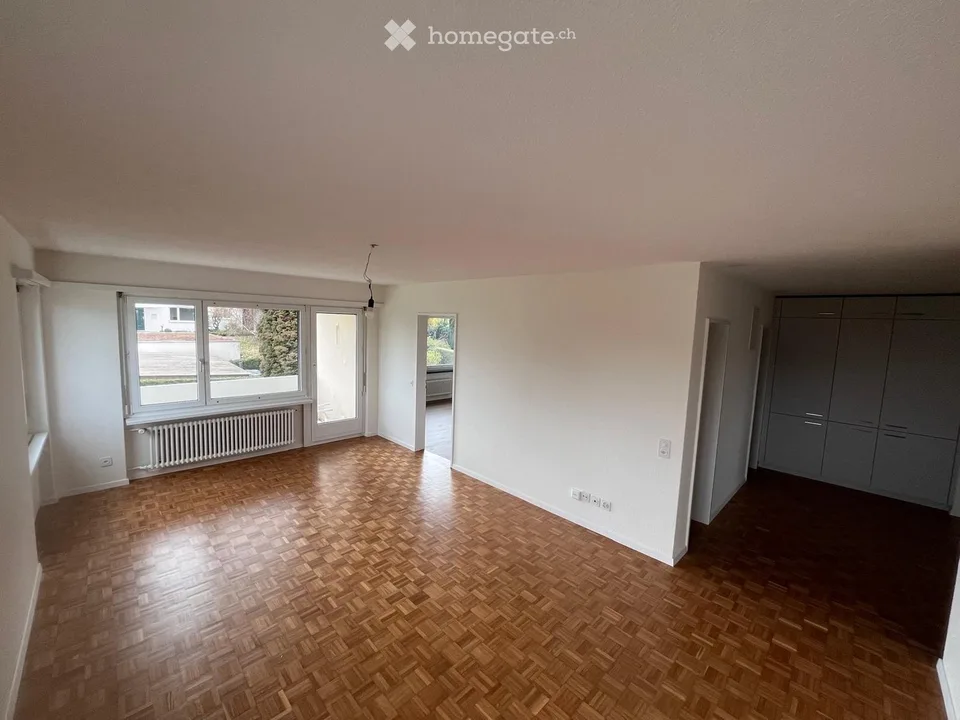 Hübsche 4,5-Zimmer-Wohnung, frisch renoviert und ideal gelegen – Foto 3 von 10