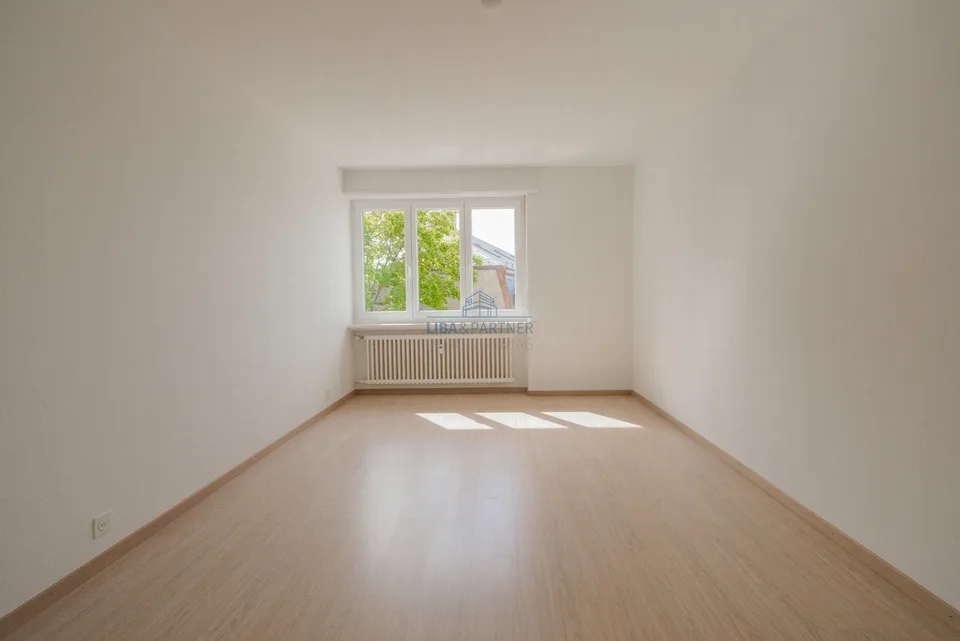 Grosszügige 4.5-Zimmer-Eigentumswohnung an zentraler Lage – photo 10 of 13