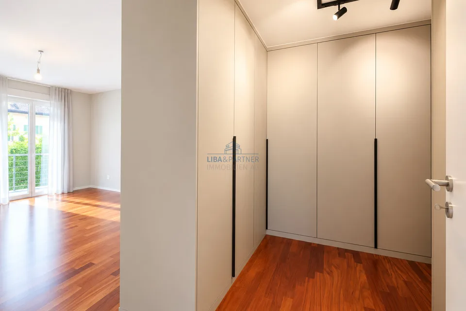 Il tuo sogno di casa, ristrutturazione di alta qualità, moderna & ascensore direttamente all'appartamento – foto 9 di 13