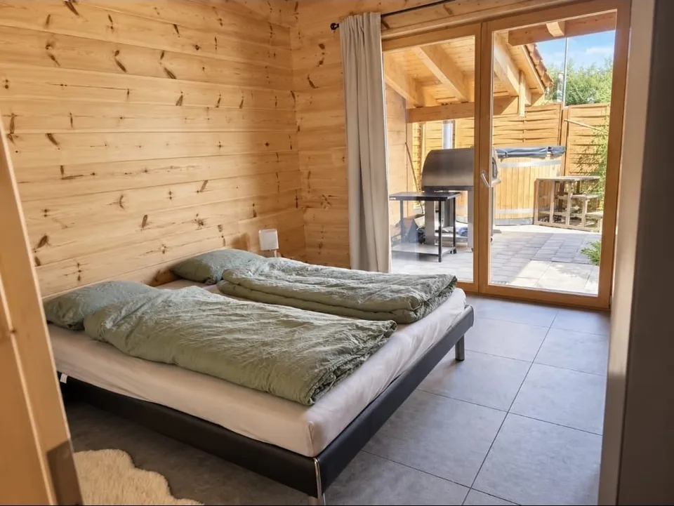 Modern wooden house with charm – flexibly usable as a single-family house or with an apartment – photo 8 of 14