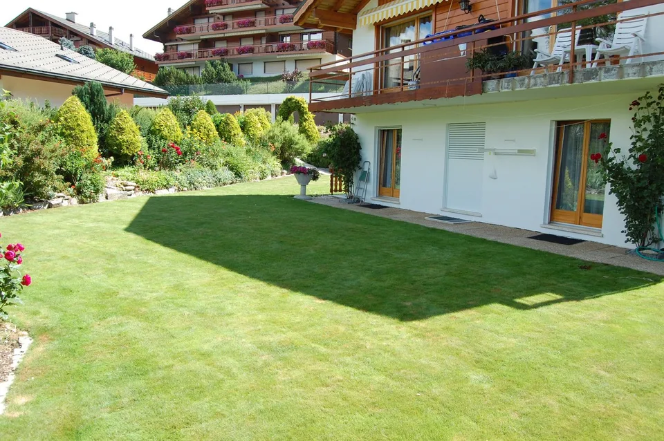 Chalet di carattere, 6,5 locali a Crans – Vista impareggiabile e ambiente alpino eccezionale – foto 17 di 17