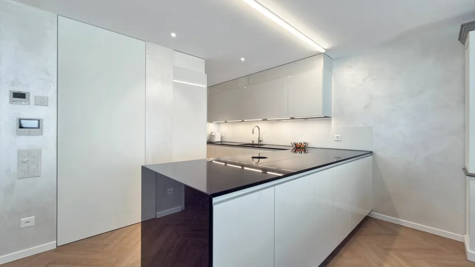 Losone - Exklusive Wohnung mit privatem Garten – Foto 5 von 18
