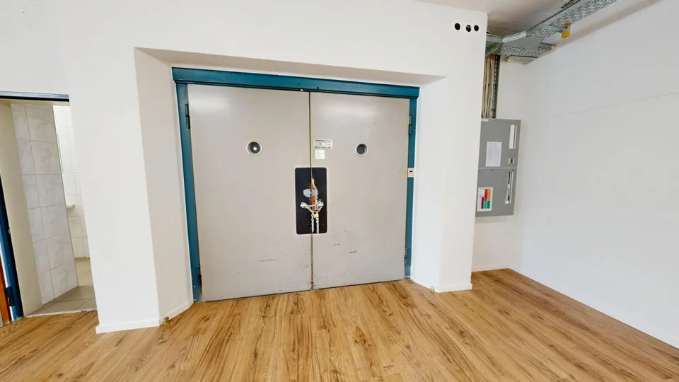 Spacious commercial spaces with versatile usage possibilities in Basel – photo 18 of 18